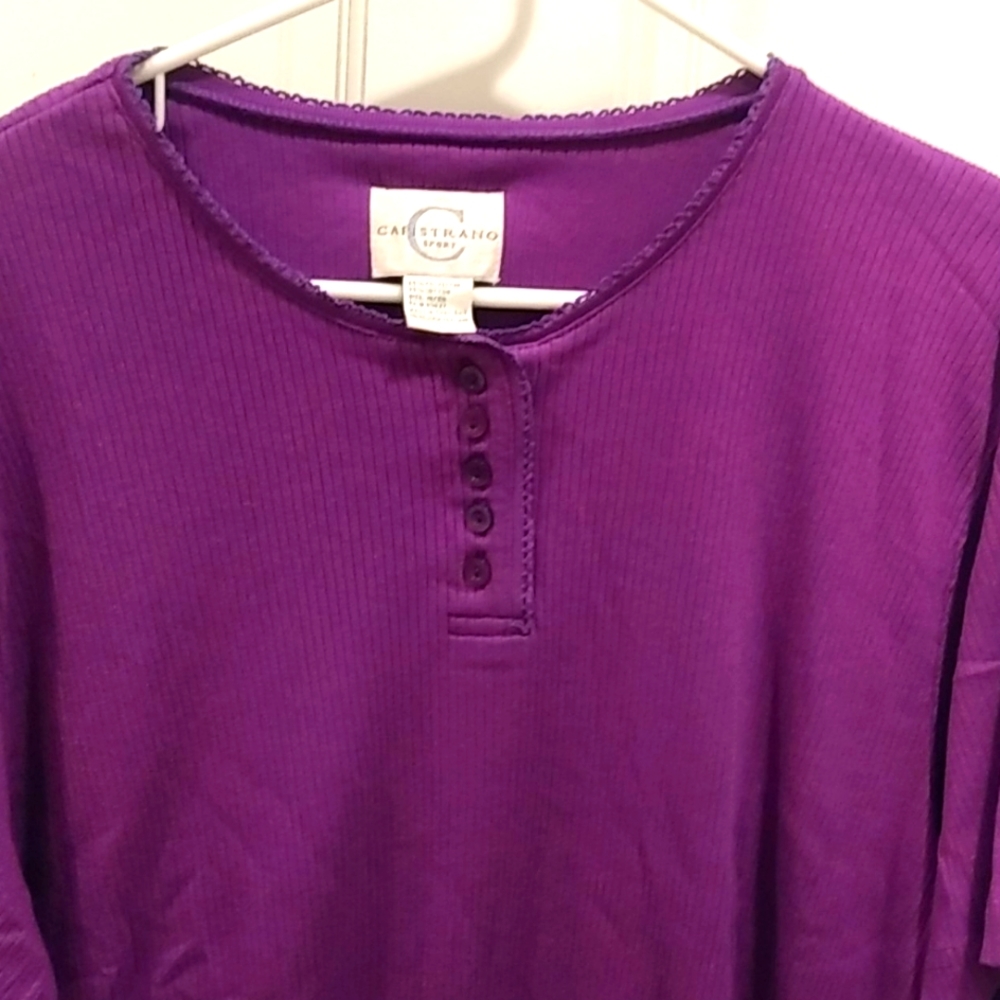 18-20 Women's Capistrano Sport Top